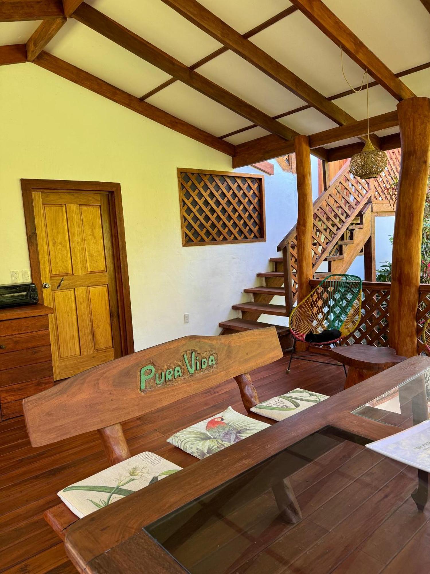 Passion Fruit Lodge Cahuita Exteriör bild
