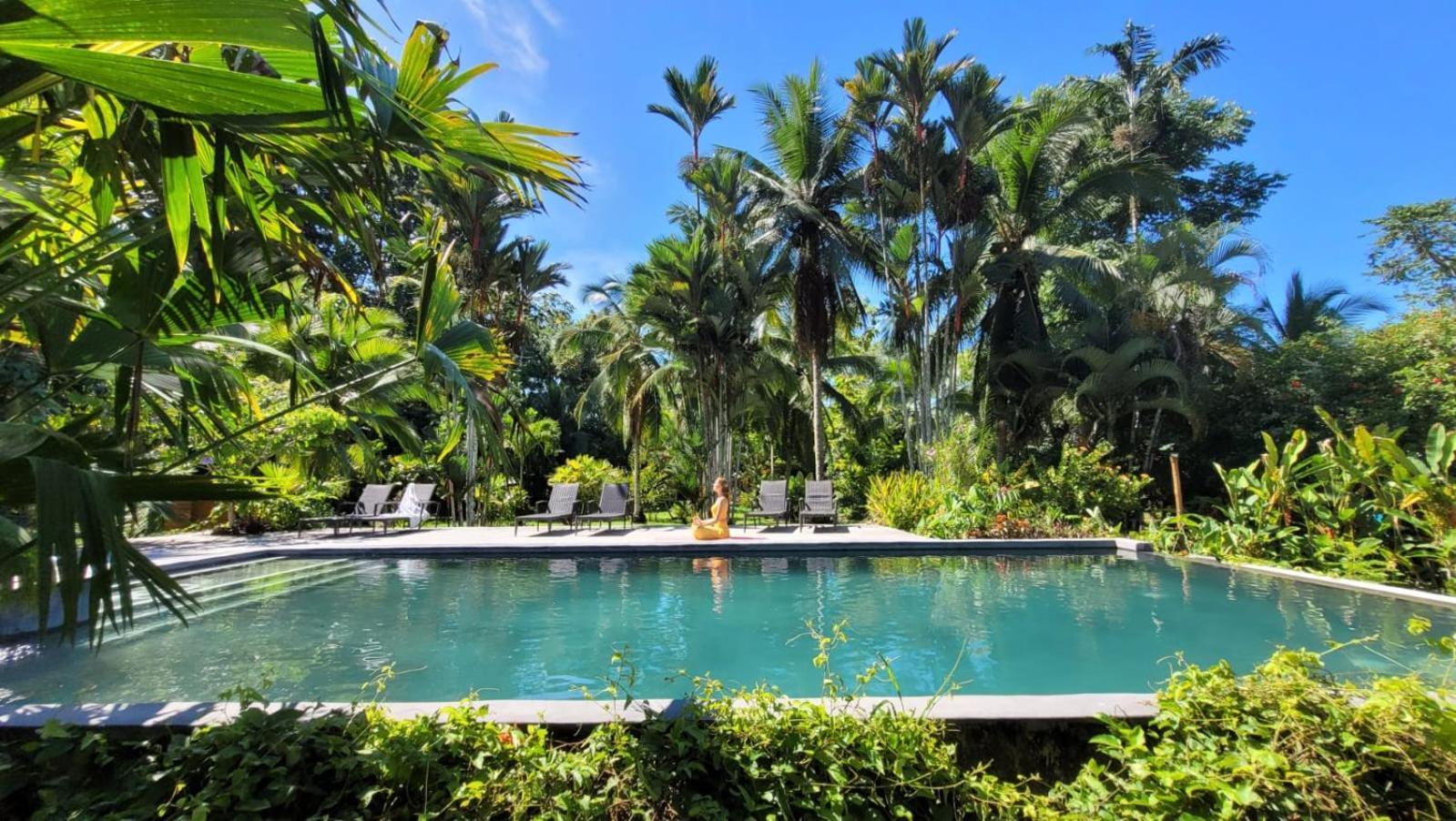 Passion Fruit Lodge Cahuita Exteriör bild