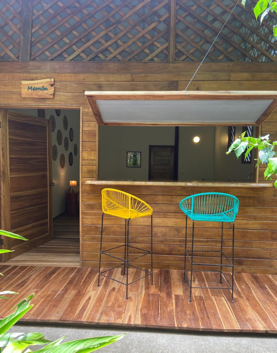 Passion Fruit Lodge Cahuita Exteriör bild